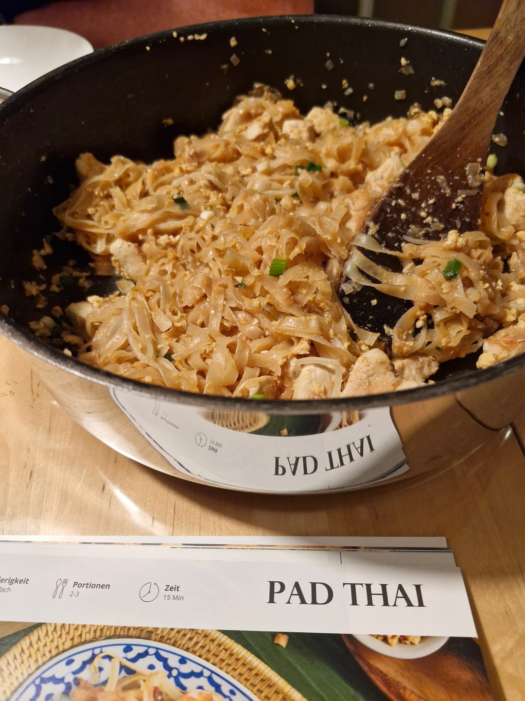 Customer photo review of KONKRUA Best of Thailand Box mit 60-seitigem Kochbuch