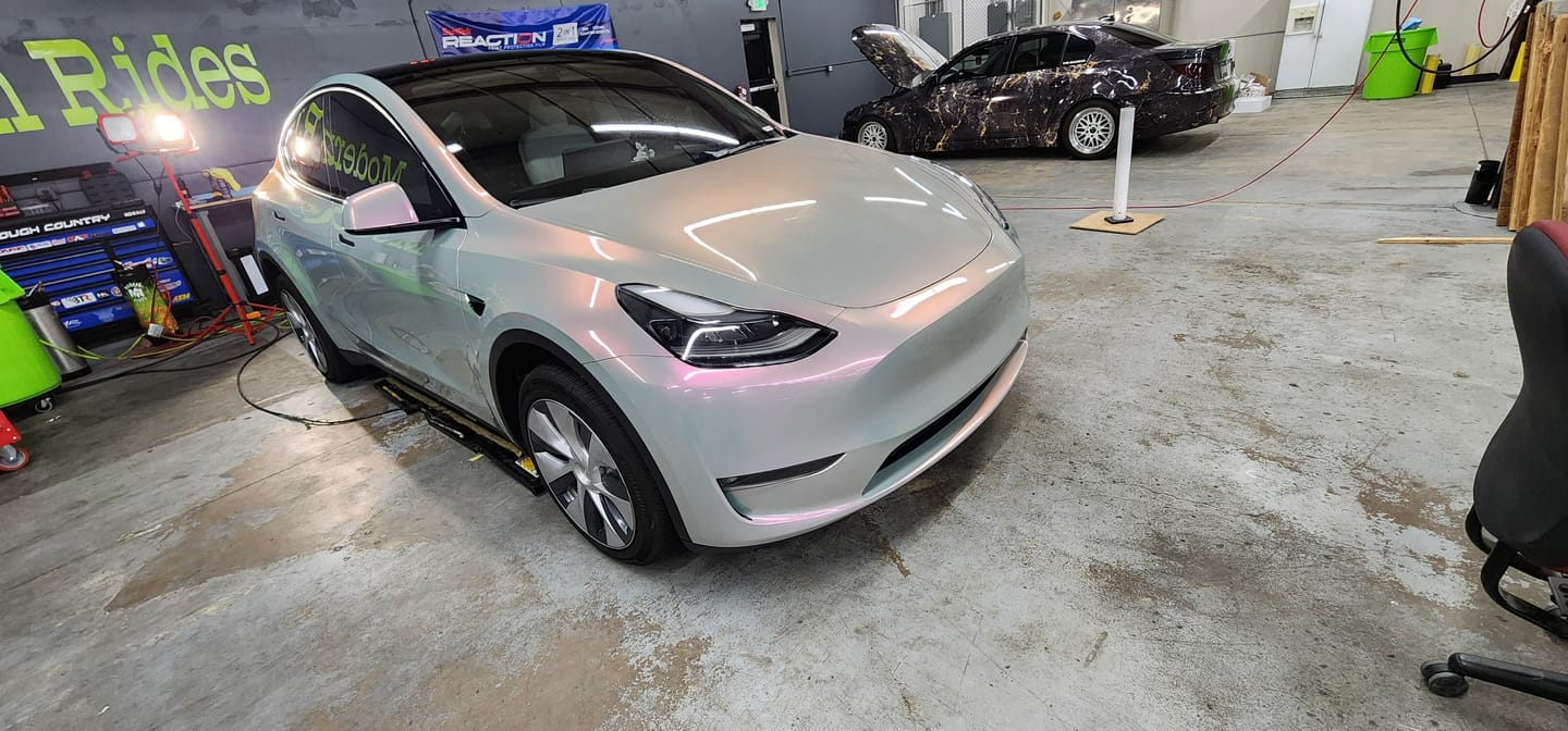 Customer photo review of Candy Metallic Gray Pink Vinyl Wrap