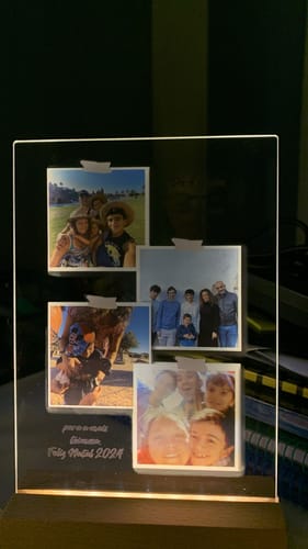 Customer photo review of Lâmpada 4x Polaroids Personalizável