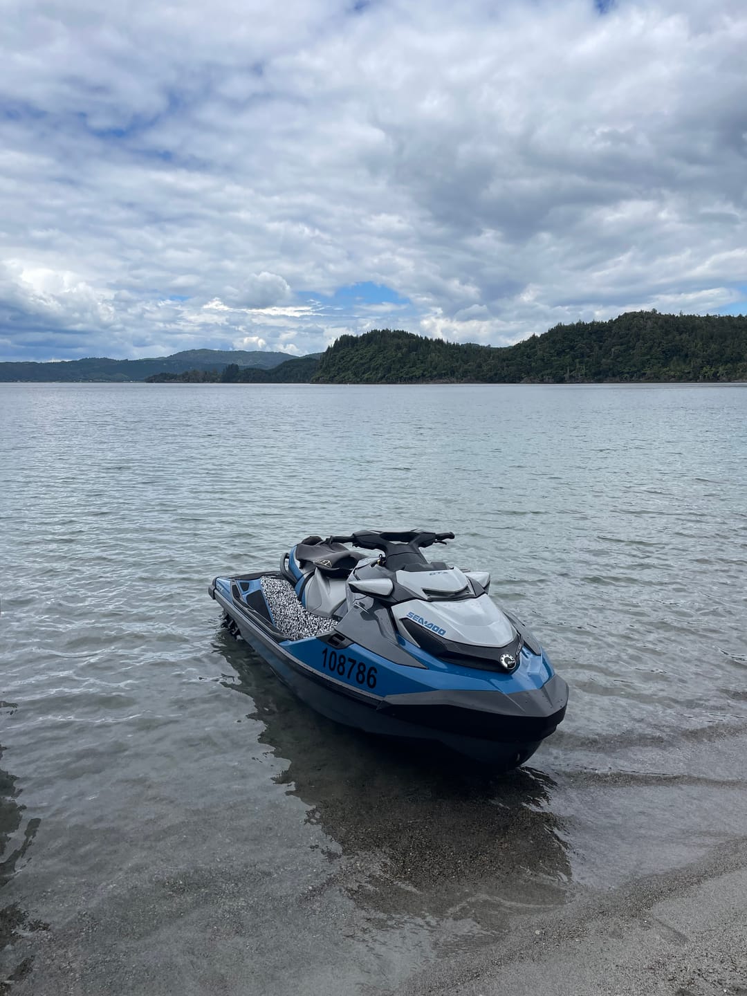 Customer photo review of JET TECH SEAT STRAPS & HANDLE