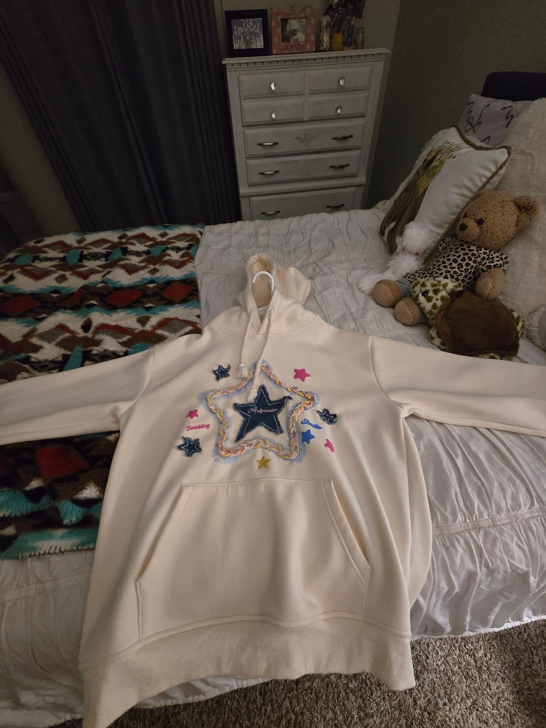 Customer photo review of Aelfric Eden Oversized Star Hoodie