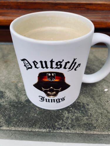 Customer photo review of Deutsche Jungs Tasse