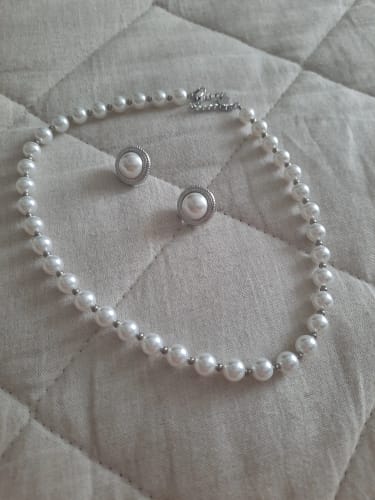 Customer photo review of Gilded Pearl Dreams Earrings