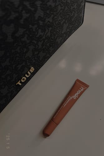 Customer photo review of peptide lip tint / toast - Disponivel