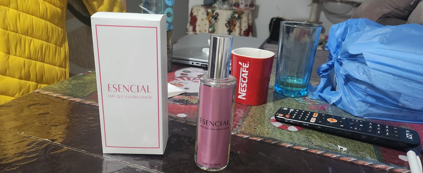 Customer photo review of M221 Inspirado en: Bianco Latte - Giardini Di Toscana