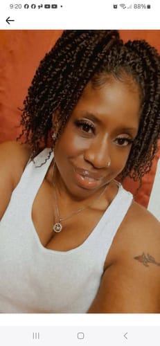Customer photo review of Strong Hold- Thick Edges - Edge Control