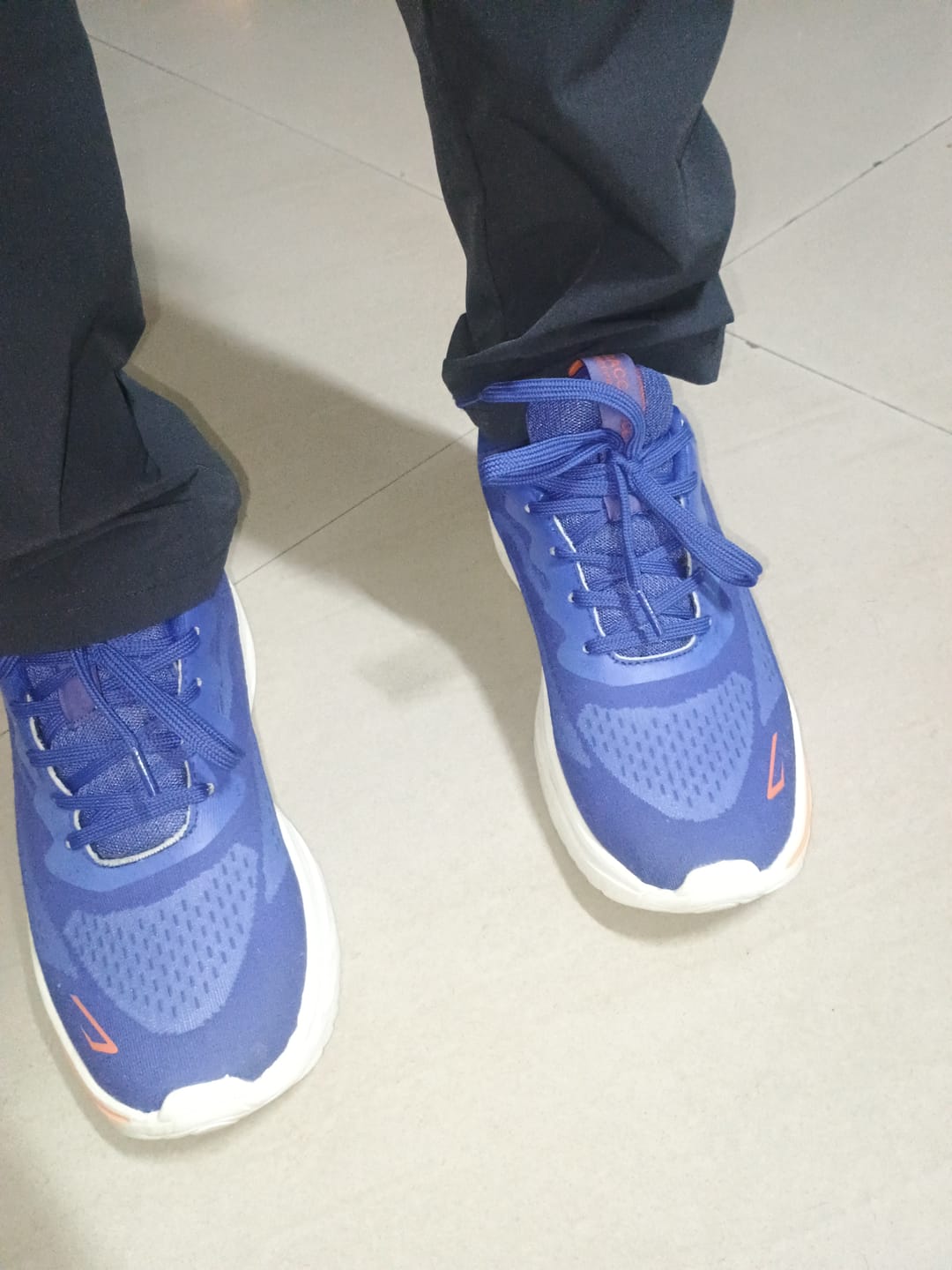 Customer photo review of Bacca Bucci SPEED PRO Athleisure Running Shoes