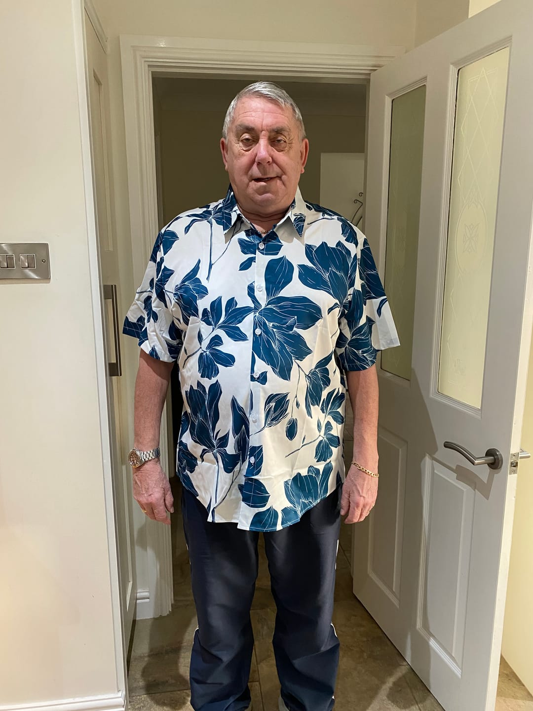 Customer photo review of Men's Summer Casual Floral Button Up Short Sleeve Holiday Cool Beach Shirt