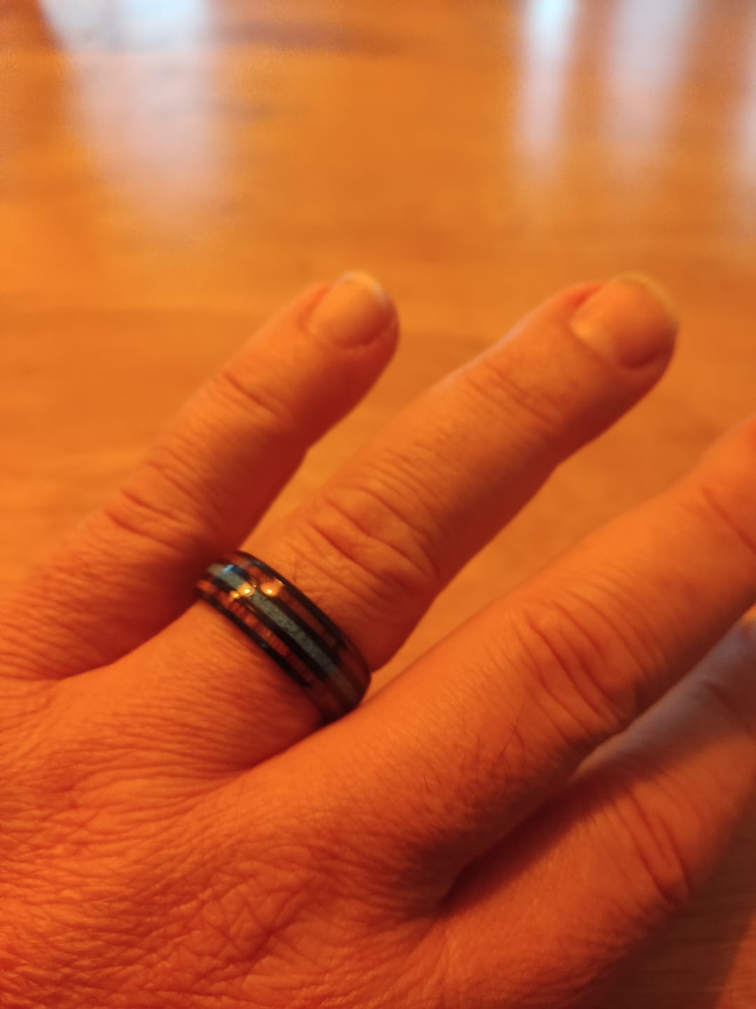 Customer photo review of Bague en carbure de tungstène poli Olivenorma Wood Turquoise 8 mm