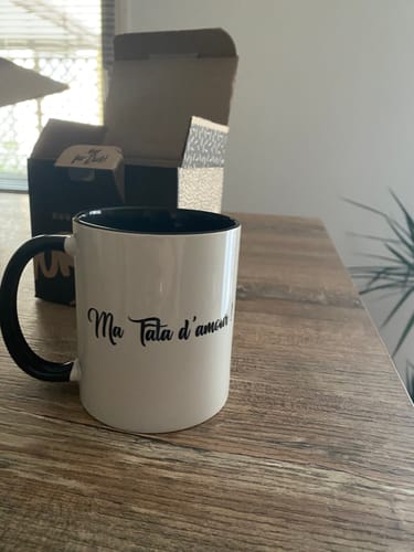 Kundenbewertung mit Foto zu Personalized mug with photo and text - food safe - photo mug, advertising mug or company mug with logo - gifts for women & men - Color: Schwarz & Weiß, Personalization: Ma Tata d'amour !