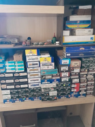 Customer photo review of Athearn Genesis ATHG71125 HO SD70M, ONT/Flared #2120