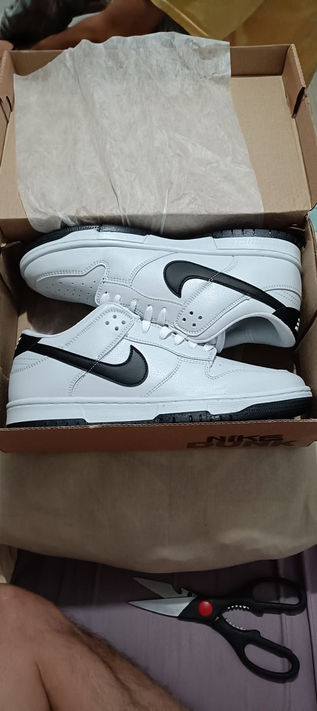 Customer photo review of Tenis Dunk Blanco Negro