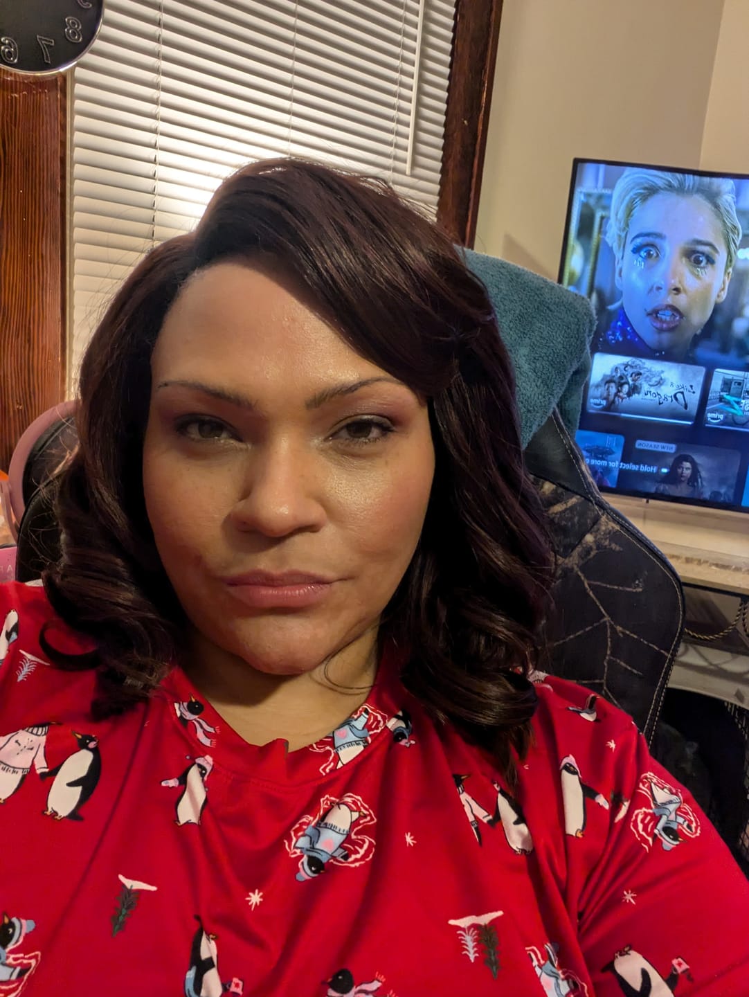 Customer photo review of Outre Wigpop Synthetic Hair Wig DESSY