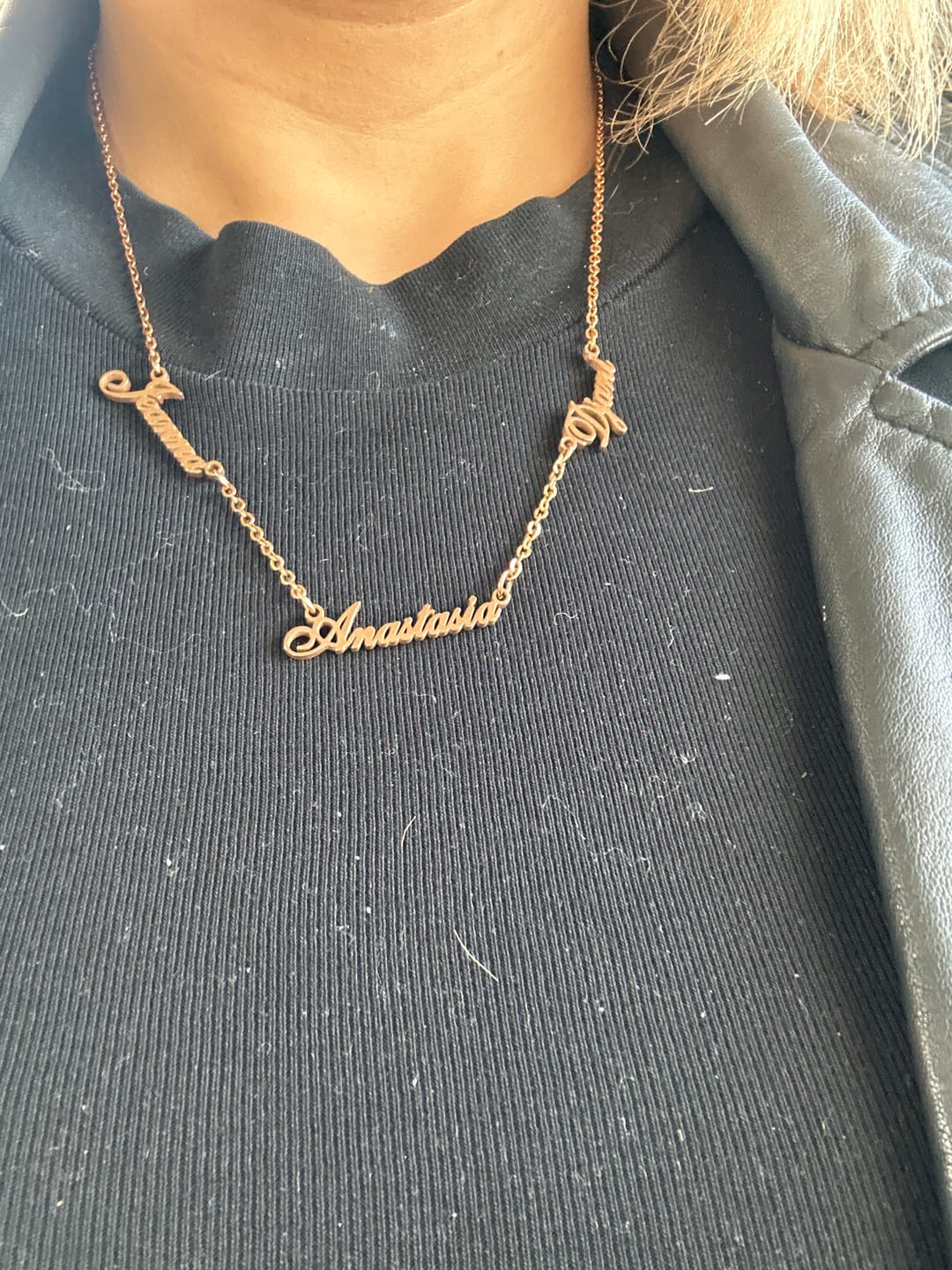Customer photo review of Collier Personnalisé Plusieurs Prénoms