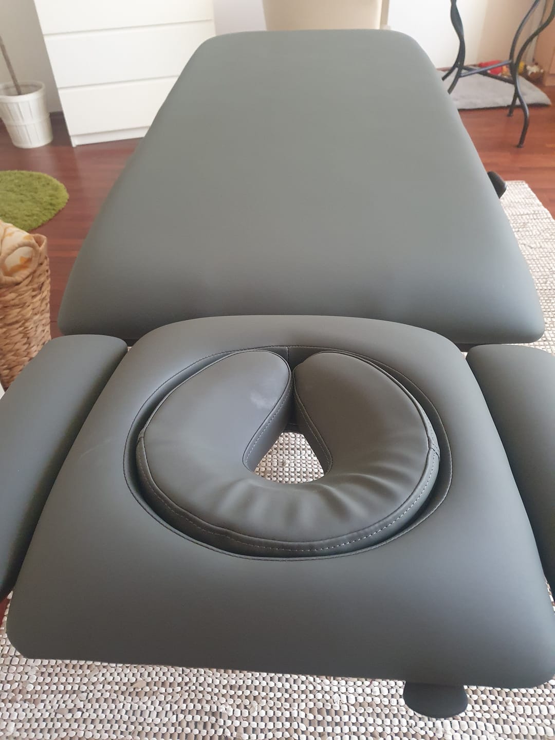 Customer photo review of Massageliege Elektrisch Fortis 4 Ergo | 4-Segmente