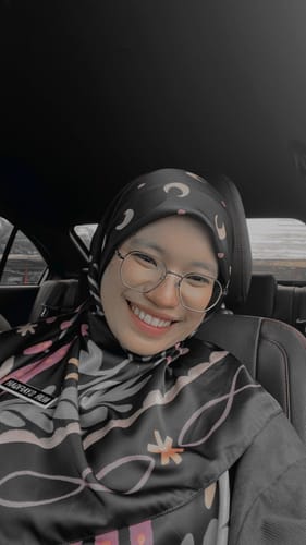 Customer photo review of Berangan Square (Black)