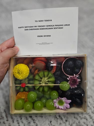 Customer photo review of Little Luxe Fruit Platter (Available in Klang Valley & Penang)