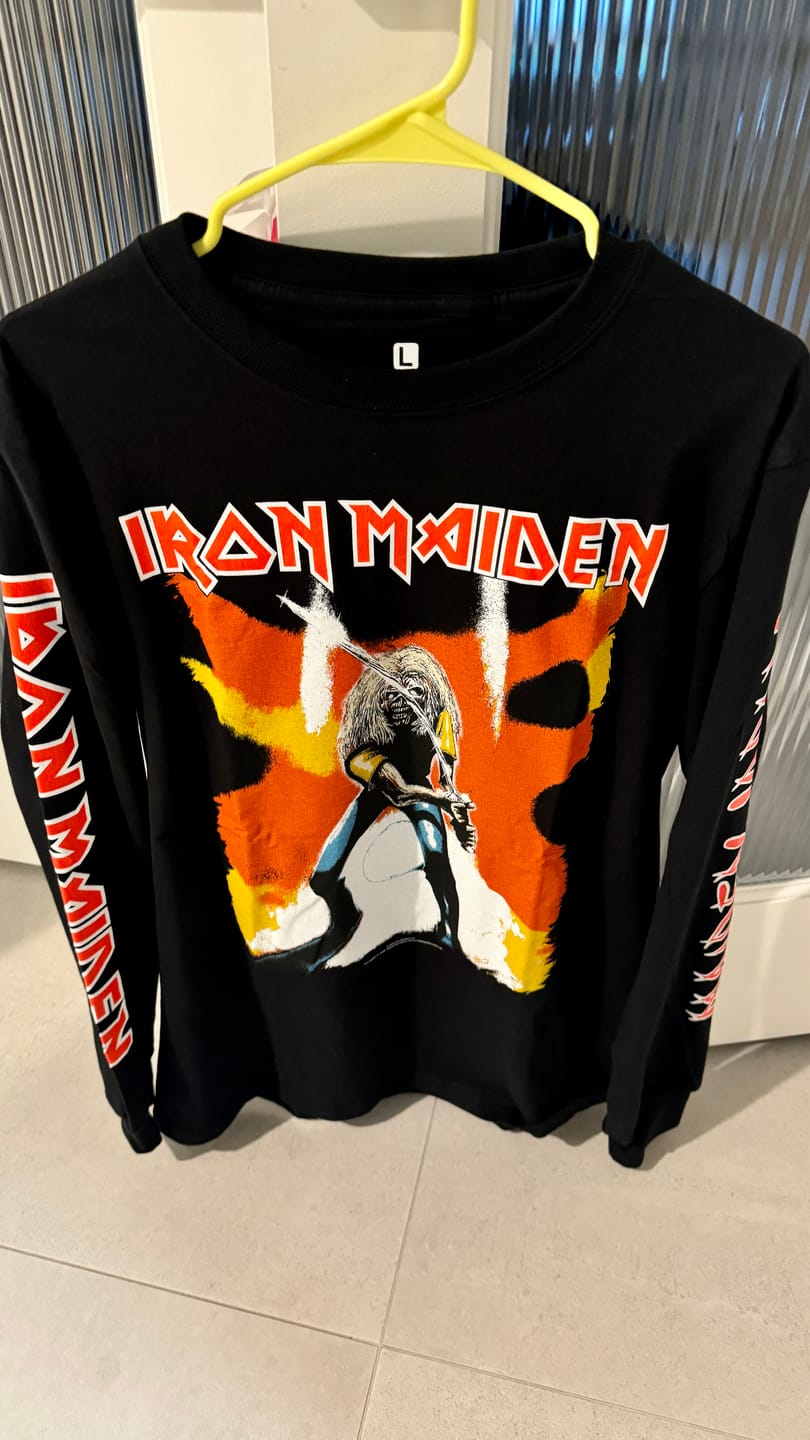 Customer photo review of Iron Maiden - Maiden Japan - Longsleeve Shirt