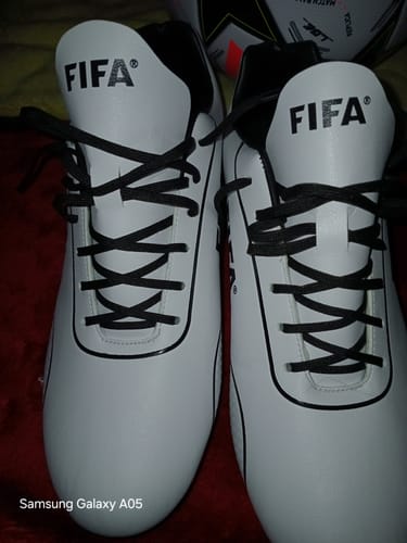Customer photo review of FIFA W-B Stud | Caballero