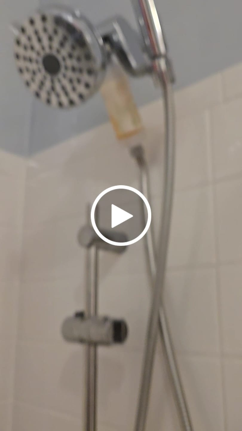 Customer video review of Aromatherapy Shower Infuser