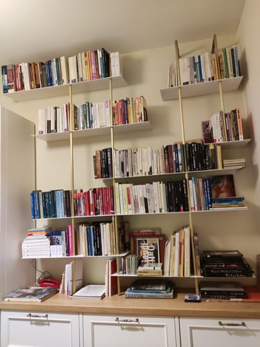 Customer photo review of ספריית מדפים בהזמנה אישית