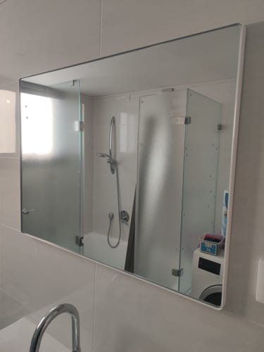 Customer photo review of מראה מעוצבת לפי מידה לאמבטיה