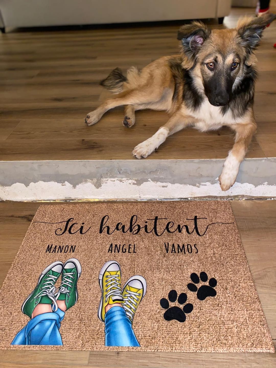 Customer photo review of Chaussures et pattes - Paillasson personnalisé