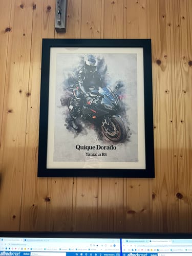 Customer photo review of Foto de tu moto en acuarela | Regalo personalizable para moteros