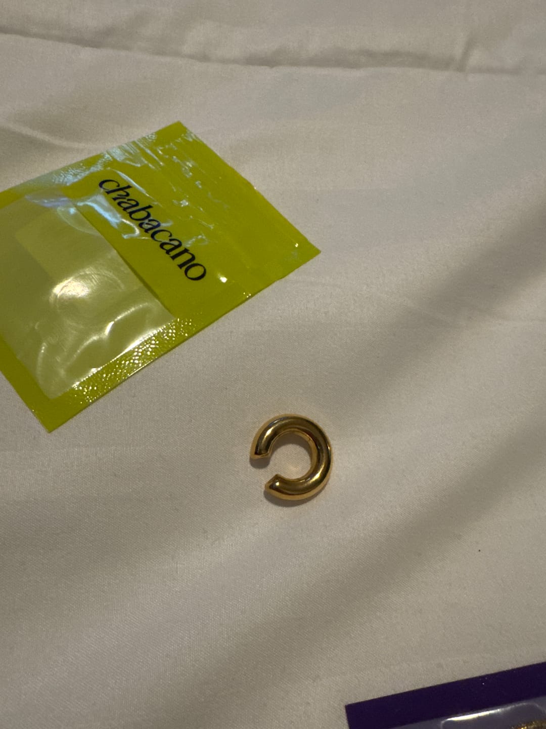 Customer photo review of Chunky Ear Cuff