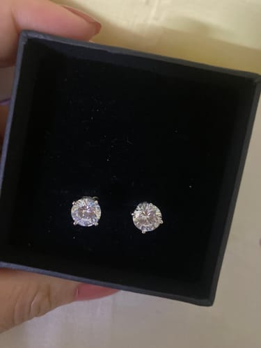 Customer photo review of SOLITAIRE STUDS (8MM) - Fine Silver