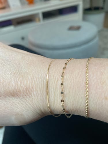 Customer photo review of 10k gold permanent bracelet