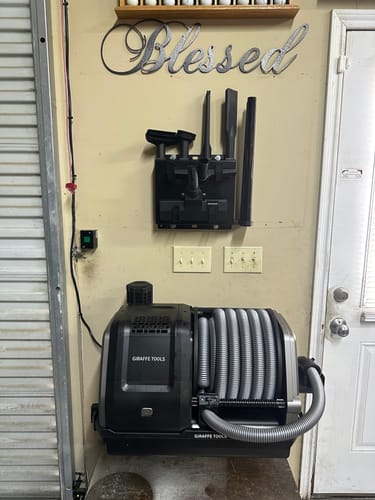 Customer photo review of Grandstorm Retractable Vacuum Cleaner
