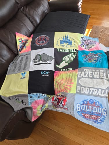 Customer photo review of Classic T-Shirt Blanket