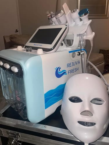 Customer photo review of Rejuva Fresh 7 in 1 Professional Hydro Dermabrasion Machine Upgraded
