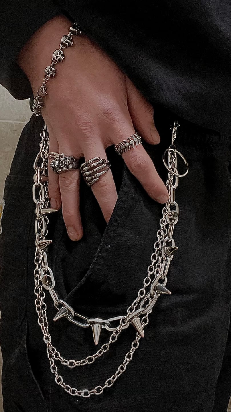 Customer photo review of Spike Belt Chain