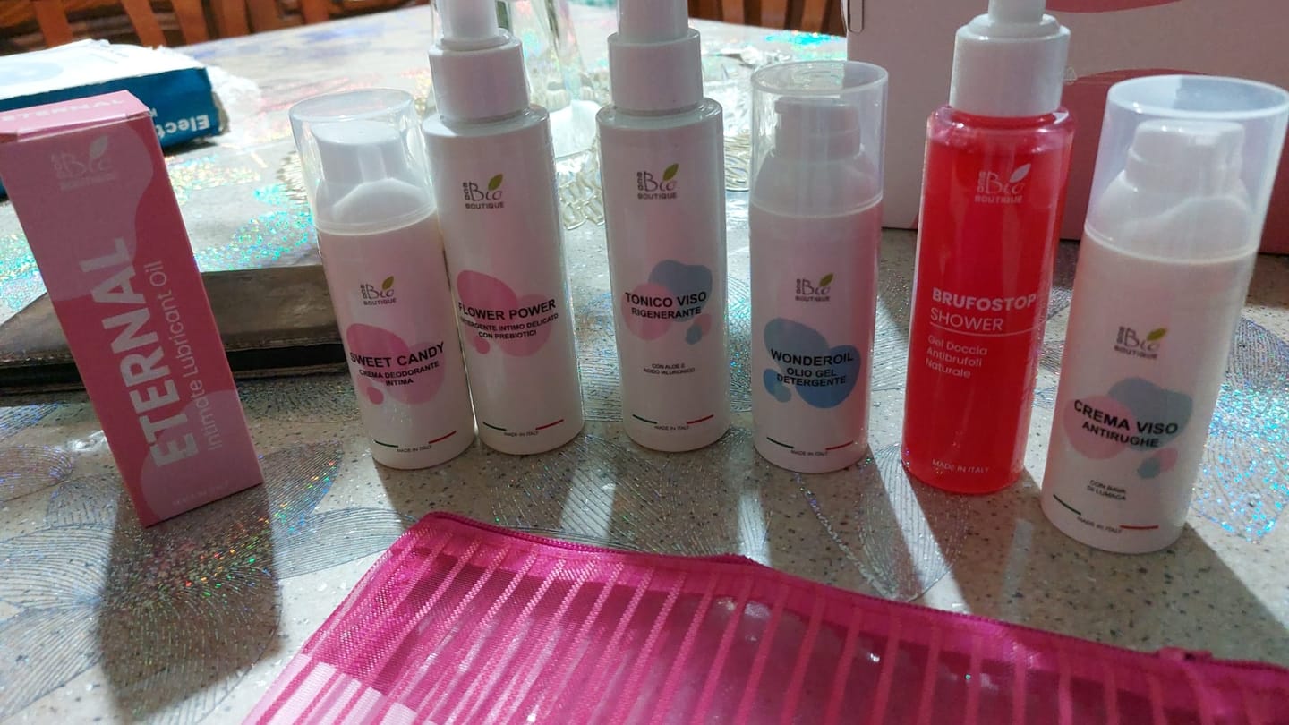 Customer photo review of Tonico Viso Rigenerante