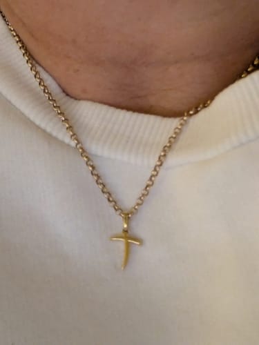 Customer photo review of Molto Initial Charm Pendants