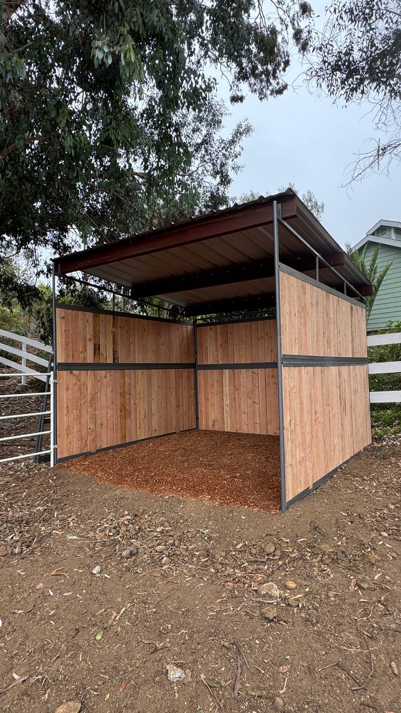 Customer photo review of 12x24 Loafing Shed (3 Walls) Wood Not Included