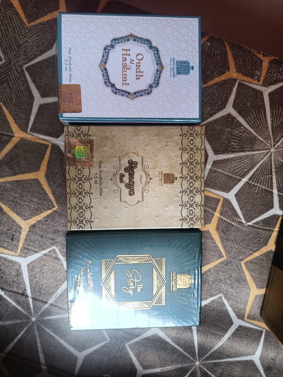 Customer photo review of Shanaya Oud Luxury Attar Perfume