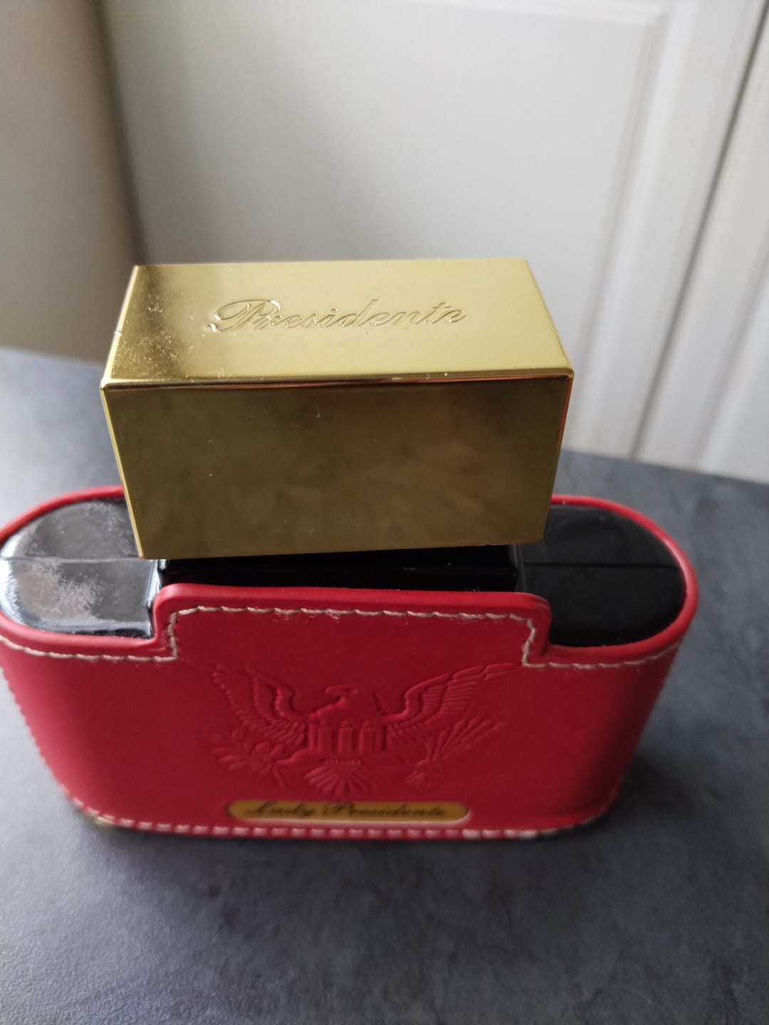 Customer photo review of Lady presidente Emper Perfumes 80ml