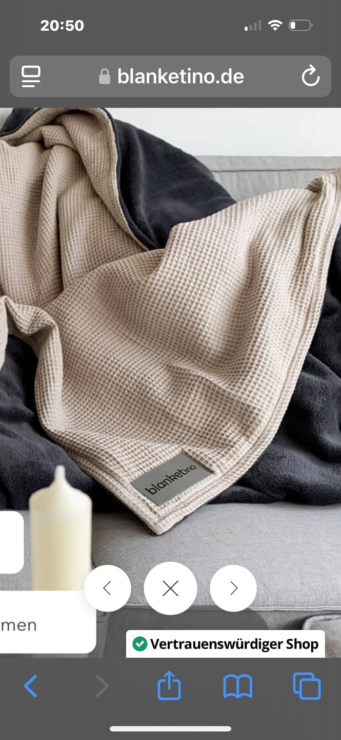 Customer photo review of Kuscheldecke "Vollkommen" Creme • Stahlgrau