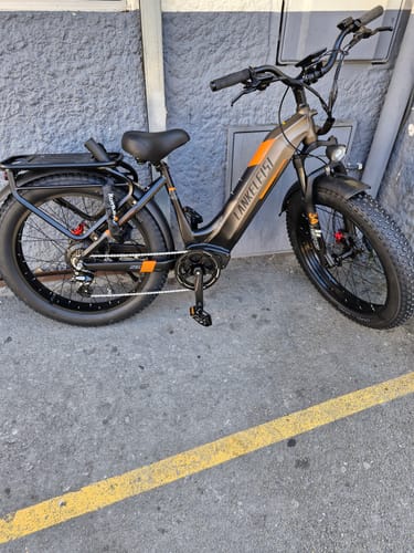 Customer photo review of Lankeleisi MG600 Plus 1000W 26" Fat Bike All Terrain SUV E-Bike with Torque Sensor 48V 20Ah Samsung Battery