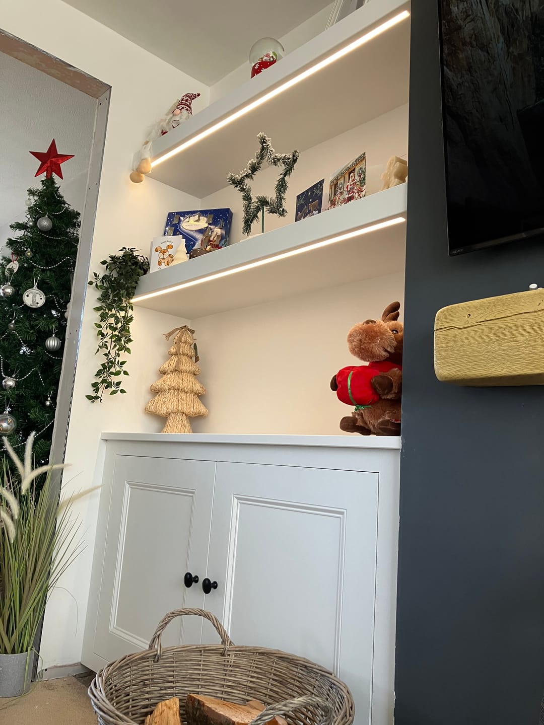 Customer photo review of Classic Cast Iron Cupboard Handles | Black