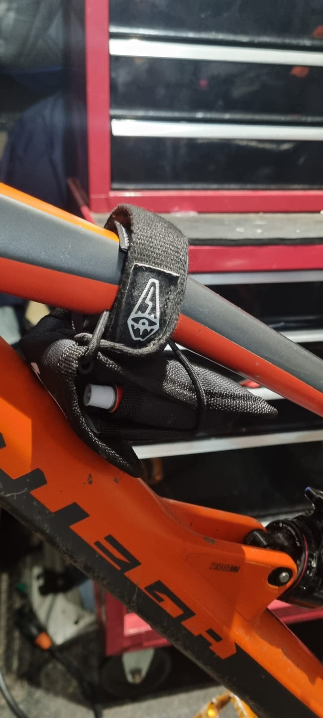 Customer photo review of Hempstrap | Enduro Strap