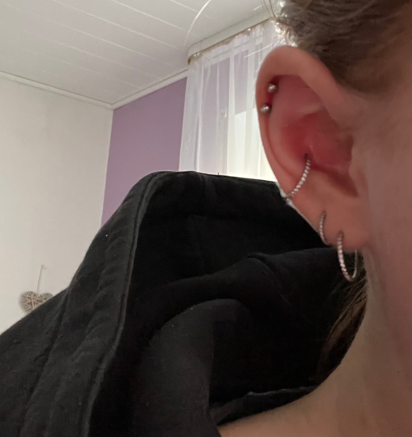 Customer photo review of Conch Clicker | Titan Piercing
