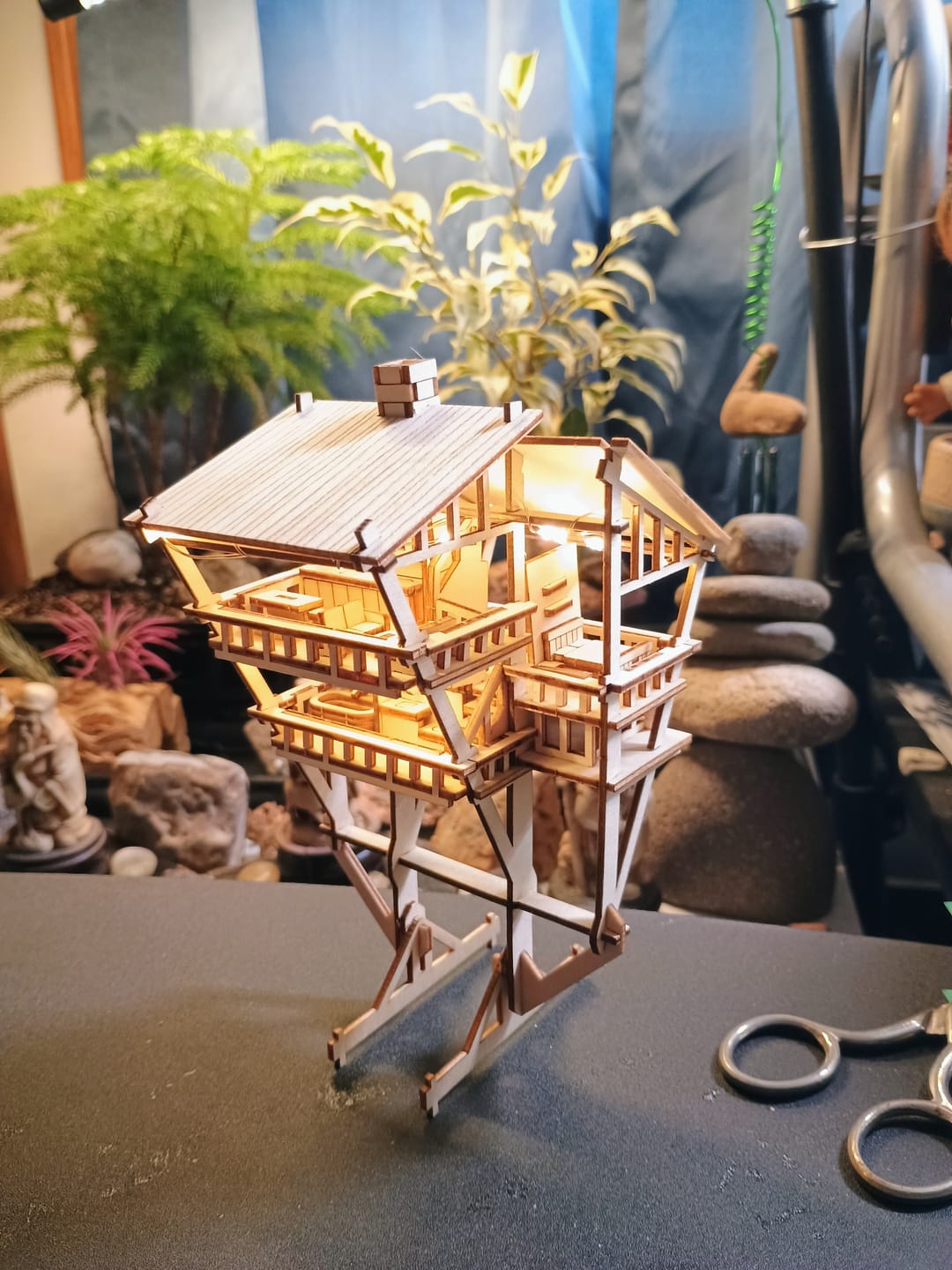 Customer photo review of Tropical Lookout
