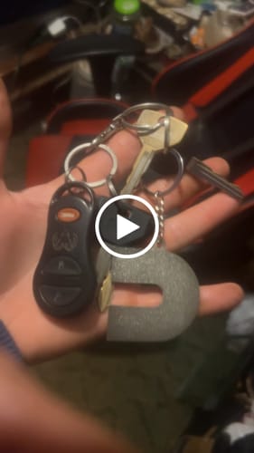 Customer video review of CUMMINS KEYCHAIN