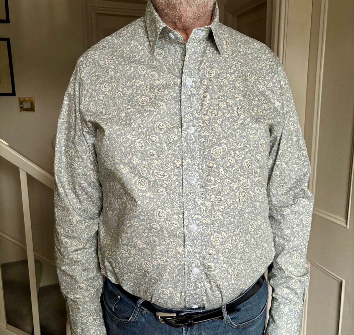 Customer photo review of Elegant Floral Rose & Hubble Cotton Poplin Fabric