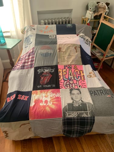 Customer photo review of T Shirt Quilt by Project Repat