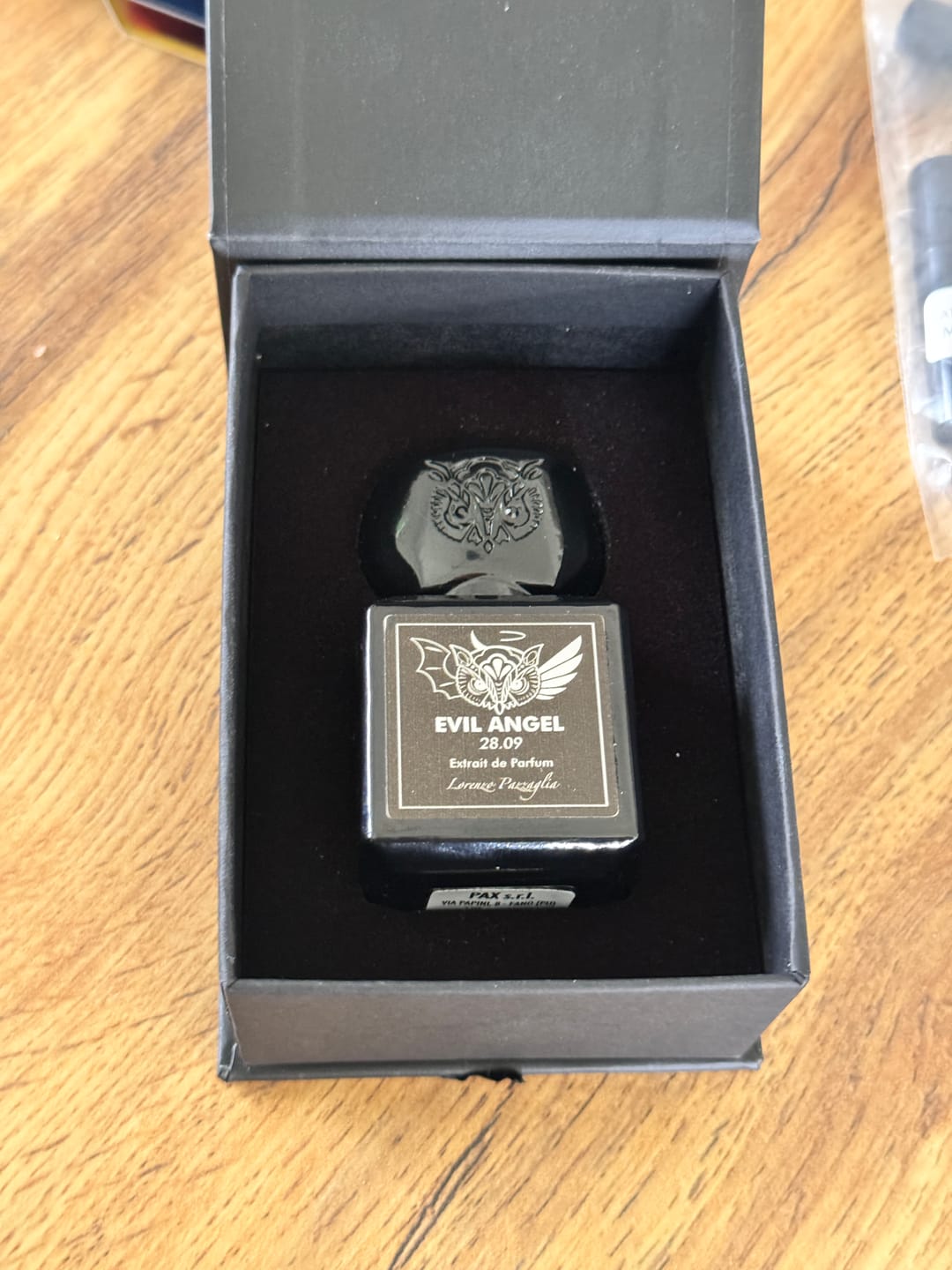 Customer photo review of LORENZO PAZZAGLIA - EVIL ANGEL 28.09